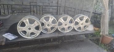 Литые Диски R 16 Комплект, отверстий - 5 at lalafo.kg Литые Диски R 16 Комплект, отверстий - 5
