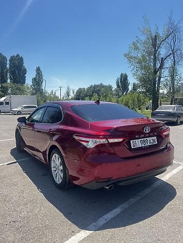 Продажа авто: Toyota Camry: 2018 г., 2.5 л, Вариатор, Гибрид, Седан — 4