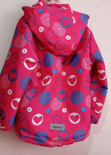 пиджак на мальчика: Куртка в хорошем состоянии очень яркая качество на . Замочки — 2