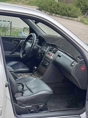 sprinter 4x4: Mercedes-Benz E-Class: 2000 г., 2.7 л, Автомат, Дизель, Седан — 7