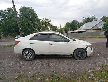Kia Cerato: 2012 г., 1.6 л, Автомат, Бензин, Седан — 7