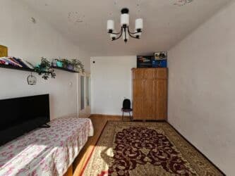 дача на иссык куле: 1 бөлмө, 35 кв. м, 104-серия, 2 кабат, Косметикалык ремонт — 2