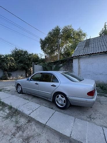 радиатр: Mercedes-Benz E-Class: 1996 г., 2.2 л, Автомат, Дизель, Седан — 7
