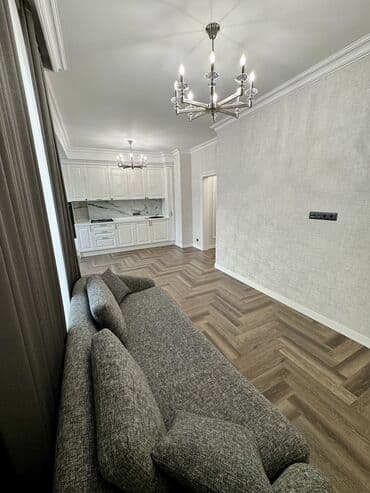 продаю в связи переездом: 3 комнаты, 80 м², Элитка, 14 этаж, Евроремонт — 32