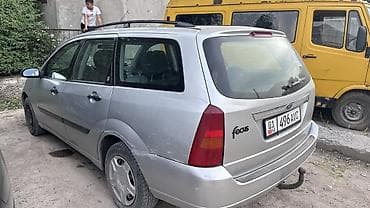 радар авто: Ford Focus: 2000 г., 1.8 л, Кол менен иштөөчү, Бензин, Универсал — 2