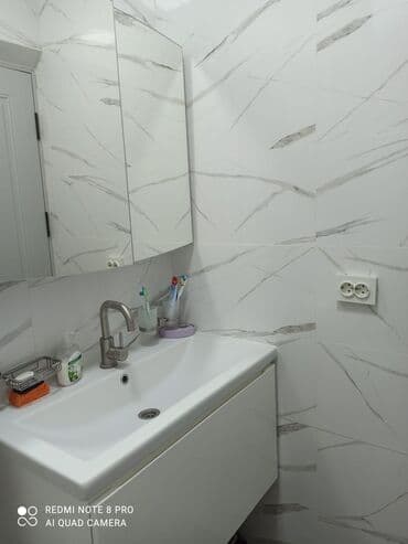 продаю 2х команатную квартиру в 7 мкр: 2 комнаты, 78 м², Индивидуалка, 7 этаж — 9