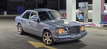 времени: Mercedes-Benz W124: 1990 г., Седан — 2