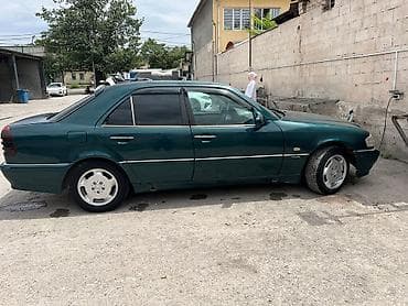 молдинг на е34: Mercedes-Benz C-Class: 1998 г., 2.4 л, Механика, Бензин, Седан — 2