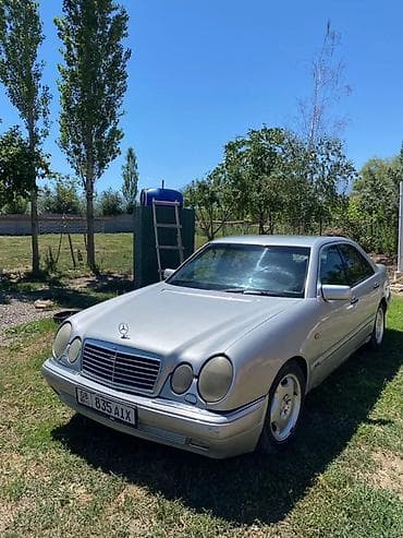 w210 дверные карты: Mercedes-Benz E-Class: 1996 г., 2.3 л, Механика, Бензин, Седан — 3
