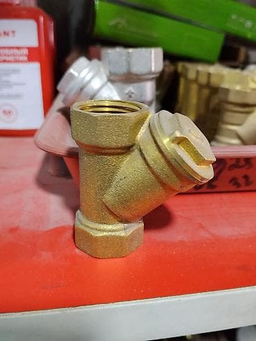 Латунный косой фильтр (грязевик) для систем водоснабжения и отопления