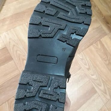 купить зимнюю мужскую обувь в бишкеке: Новые зимние, мужские сапожки. Натуральная кожа и мех. Размер 41 — 2