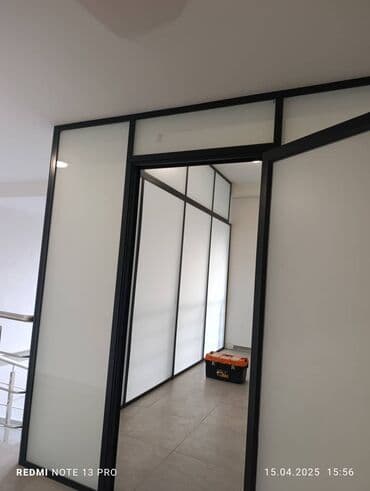 айнек эшик: Профессиональное тонирование стеклянных поверхностей для офисов и — 11