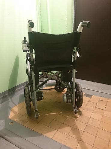 Майыптардын арабалары: Электрическая инвалидная коляска с джойстиком управления - Компактная — 3