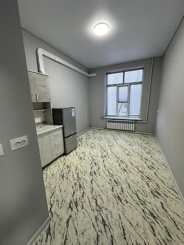 Бөлмөлөр: Сдается срочно однокомнатная квартира в районе Ак орго, ищем — 2