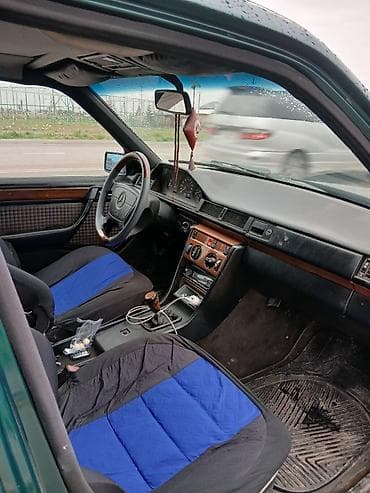 крышка субару: Mercedes-Benz W124: 1990 г., 3 л, Ручные, Бензин, Седан — 7