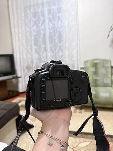 обектив 24 105: Зеркальная фотокамера Canon с универсальным зум-объективом Модель EOS — 3