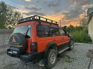 продам в связи с переездом: Mitsubishi Pajero: 1993 г., 3 л, Механика, Внедорожник — 6