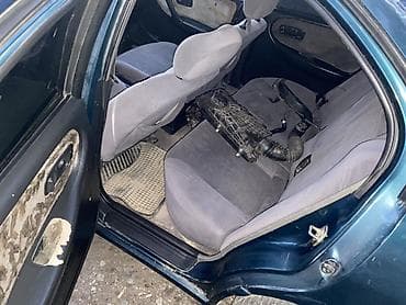 bme e39: Nissan Primera: 1995 г., Механика, Седан — 6