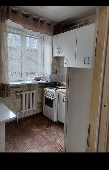 Батирлер: 1 бөлмө, 30 м², Бөкөнбаев / Гоголь көч. Хрущевка, 1 кабат — 7
