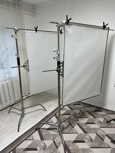 Техника и электроника: Комплект для студийного света: две стойки C-stand с журавлями и — 1