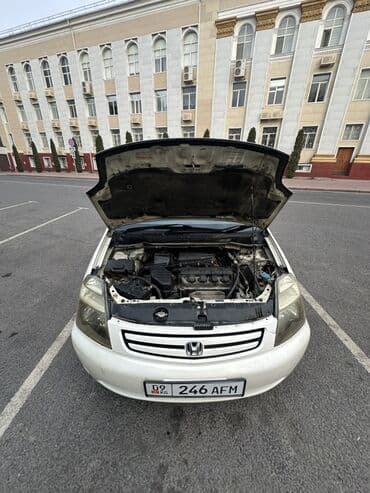 зимние шины на грузовые автомобили: Honda Stream: 2003 г., 1.7 л, Автомат, Бензиновая, Минивэн — 6