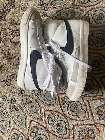 Мырзалардын бут кийими: Эркектердин кроссовкасы, 42, 42.5, Nike, Жаңы, түсү - Ак, Өзү алып кетүү — 2