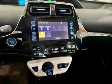 Продажа авто: Toyota Prius: 2018 г., 1.8 л, Автомат, Гибрид, Хэтчбэк — 7