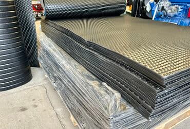 за сколько дней до отела корова наливает вымя: МАТЫ для Крупно Рогатого Скота ( КРС ) (Резиновые коврики для — 12