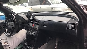 чехол на 210: Mercedes-Benz C-Class: 1994 г., 1.8 л, Механика, Бензин, Седан — 6
