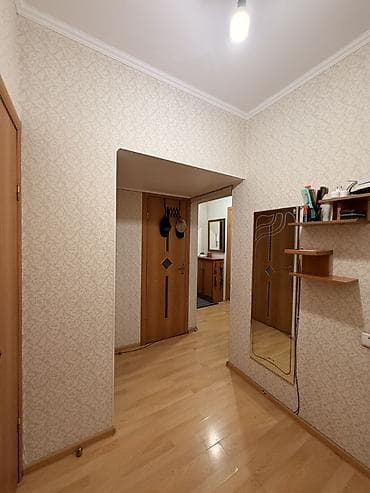 ts group: 3 комнаты, 70 м², Тунгуч мкр 106 серия, 5 этаж, Косметический ремонт — 1