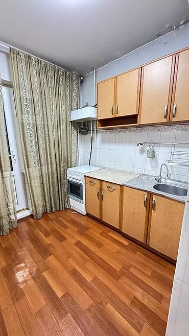 Продажа квартир: 3 комнаты, 65 м², 106 серия, 4 этаж, Старый ремонт — 9