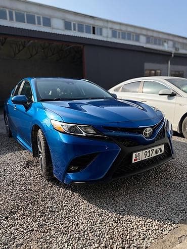 Toyota Camry: 2019 г., 2.5 л, Автомат, Бензин, Седан