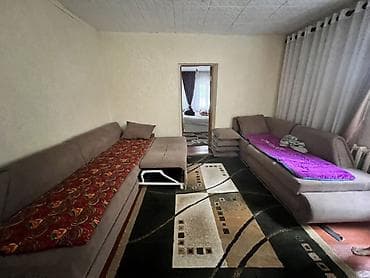 хоз постройки: Одноэтажный дом с отдельным двором и хозяйственными постройками. - — 8