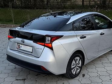 Toyota Prius: 2019 г., 1.8 л, Автомат, Гибрид, Хэтчбэк — 3