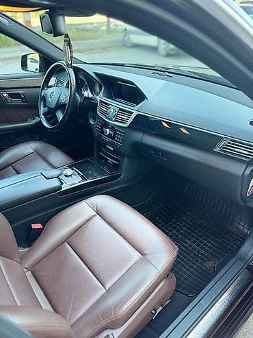 мазда 2010: Mercedes-Benz E-Class: 2010 г., 3.5 л, Автомат, Бензин, Седан — 10