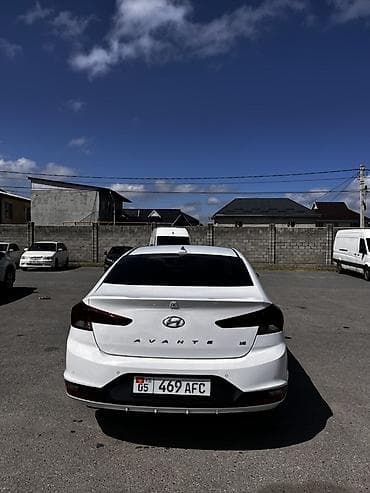 eclipse cross: Hyundai Avante: 2019 г., Автомат, Бензин, Седан — 5