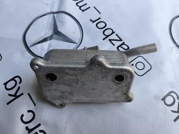 Масляный радиатор Mercedes-Benz 2000 г., Б/у, Оригинал, Германия — 3