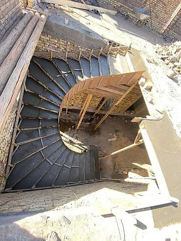 Лестницы и комплектующие на заказ: Бетонная лестница Наружные, Форма лестницы: Много-маршевая — 7