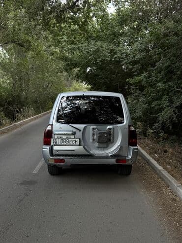шумо и вибро изоляция: Mitsubishi Pajero: 2004 г., 3.2 л, Автоматические, Дизель, Внедорожник — 2