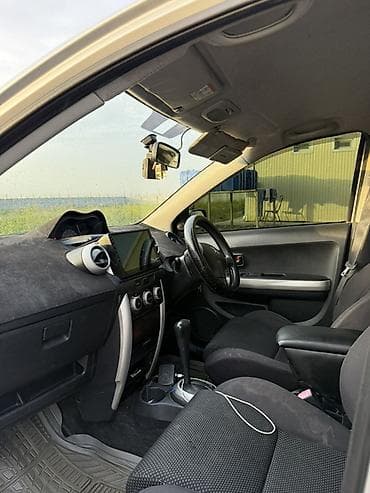 kia 8: Toyota Ist: 2003 г., 1.3 л, Автомат, Бензин, Хэтчбэк — 9