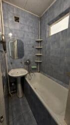 под ипотеку дом: 2 комнаты, 55 м², Индивидуалка, 4 этаж, Косметический ремонт — 10