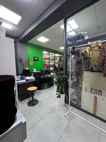 снять дом на панораме: Ижарага берем Офистик, 100 кв. м, Турак комплексинде, Тоолор көрүнүп турат, 1-катар, Жабдуулары менен — 9