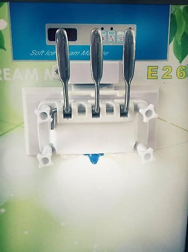 Компрессоры: Фризер для мягкого мороженого (Soft Ice Cream Machine) с тремя — 1