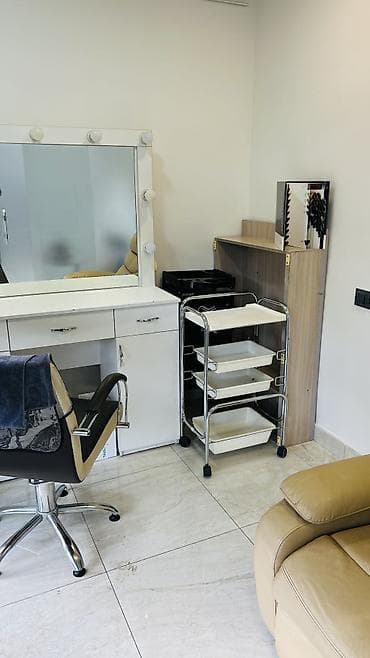 салона красоты: Аренда кабинетов в салонах красоты, 10 м², Для бровиста, Для визажиста, Для лешмейкера — 2