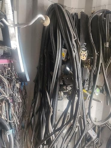 w203: Уплотнительные резинки на дверь Мерседес w210 w211 w203 w163 бу — 1