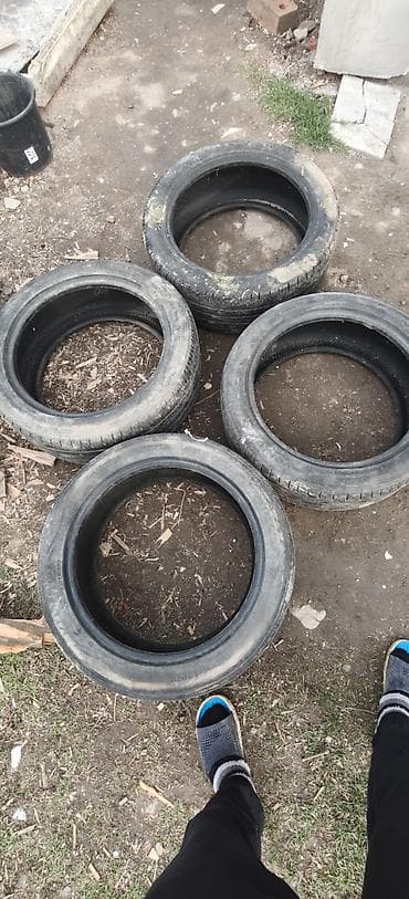 ворсовые коврики: Продаю шины r18на фото видно в хорошем состоянии, в1 места — 1