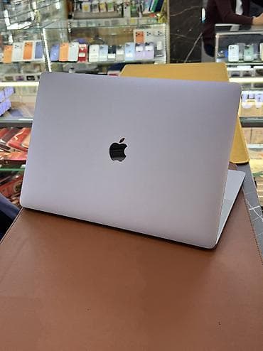 купить macbook air m1: Ноутбук, Apple, 16 ГБ ОЗУ, Intel Core i7, 15.4 ", Б/у, Для работы, учебы, память SSD — 7