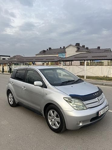 бампер на х5: Toyota Ist: 2003 г., 1.5 л, Автомат, Бензин, Хэтчбэк — 6