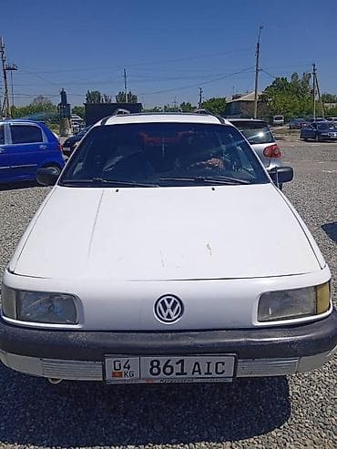 Volkswagen Passat Variant: 1989 г., 1.8 л, Механика, Бензин, Универсал