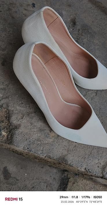 каблук 36: Туфли-лодочки женские, цвет молочный (айвори). - Материал верха — 2